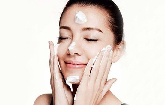 When is the Time to Wash Your Face with Soap ?