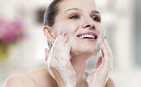 You’d Better Use Cleansing Soap to Wash Your Face